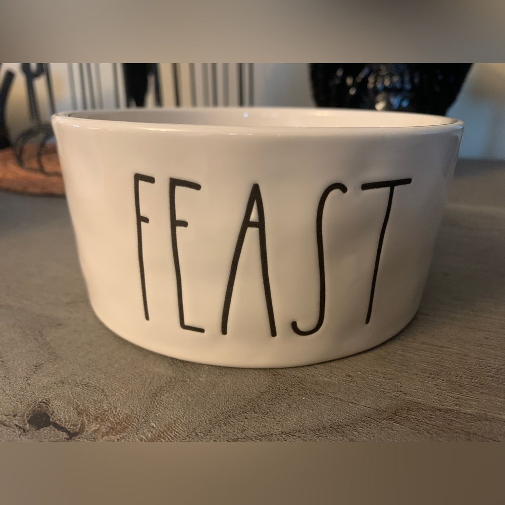 Rae Dunn FEAST Pet Dish